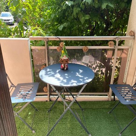 Joli Appartement Meuble 안시 외부 사진
