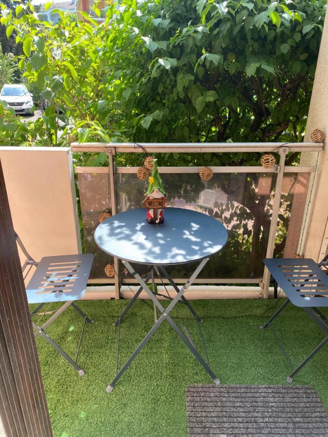 Joli Appartement Meuble 안시 외부 사진